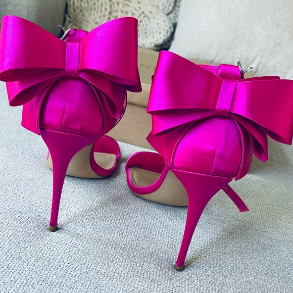 Steve Madden Babylon Pink Bow Heels - Picture 2 of 10